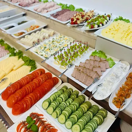 Helios シフィノウイシチェ