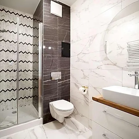 Helios Aparthotel 3*