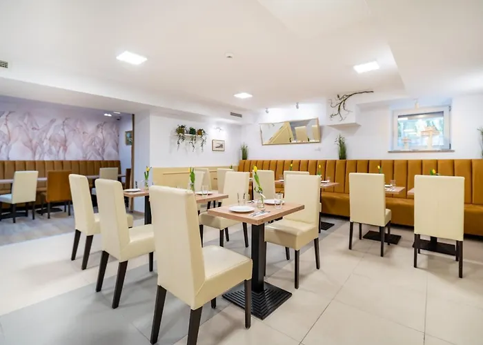 Aparthotel Helios 4*