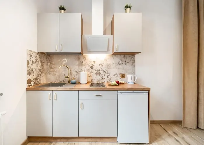 Helios 公寓式酒店 斯维诺乌伊希切